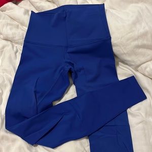 Lululemon Size 6 Wunder Under Cobalt Blue